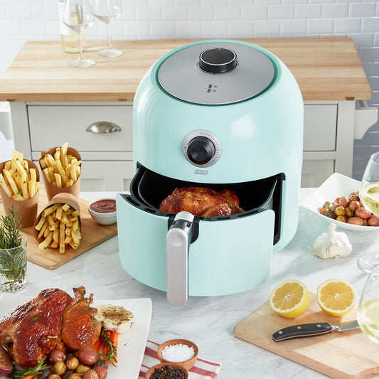 Family Size 6 QT Air Fryer With Temp Control, Nonstick Basket, Recipe Guide + Auto Shut Off