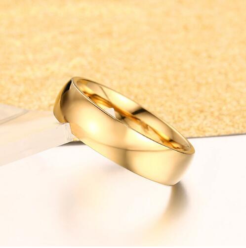 Classic Wedding Band Ring for Men & Women