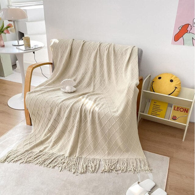 This Beautiful Luxury Blanket ( different colors available), is definitely wam, cozy and luxe. It's waiting for you to wrap yourself in and dream of beautiful things.  You will enjoy this blanket and so will your entire family.