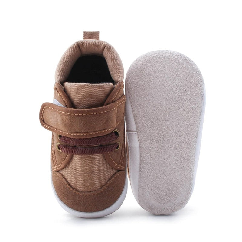 Soft Walking Boy Shoes (0 - 18 months)
